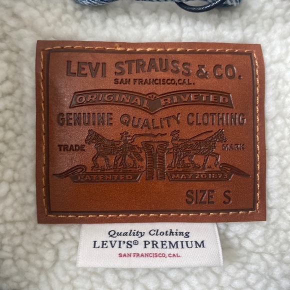New Levi's Premium Big E Men Sherpa Lined Hybrid Denim Trucker Jean Jacket Small - Picture 3 of 8